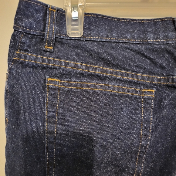 Jones New York denim capris. Size 12. - Picture 5 of 5
